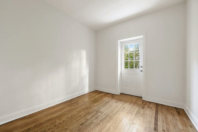 Building Photo - 908 Sterling Pl