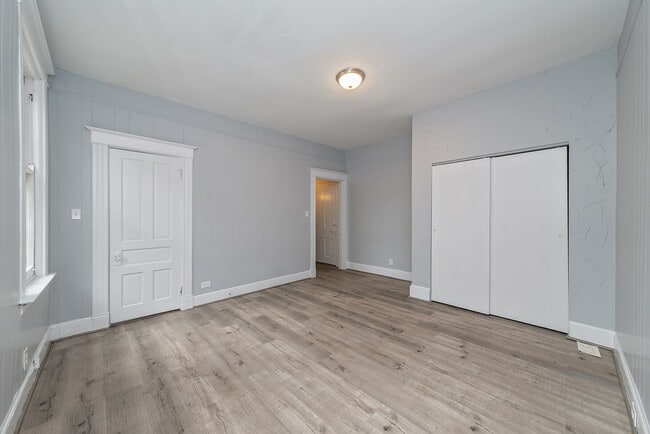 original (8) - 2409-2417 W. Clifton Ave