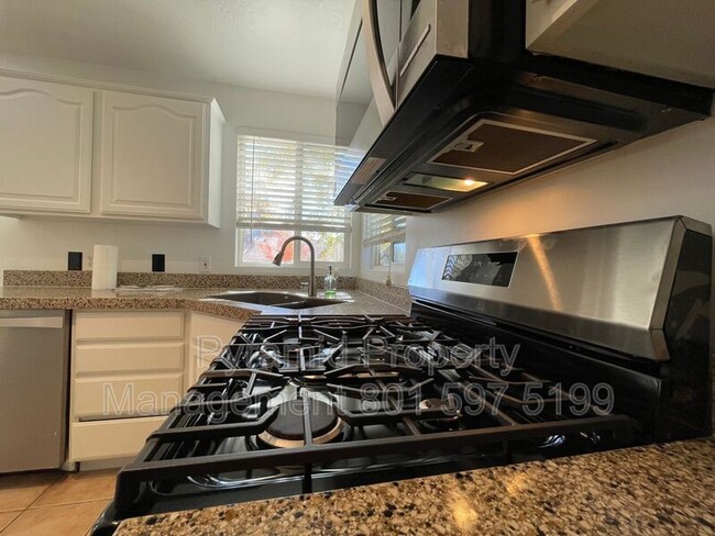 Building Photo - 4111 W 9580 S