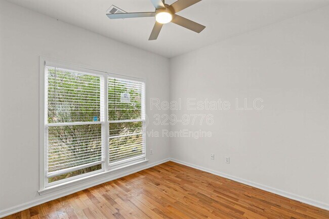 Building Photo - 7230 Cloverhurst Ct