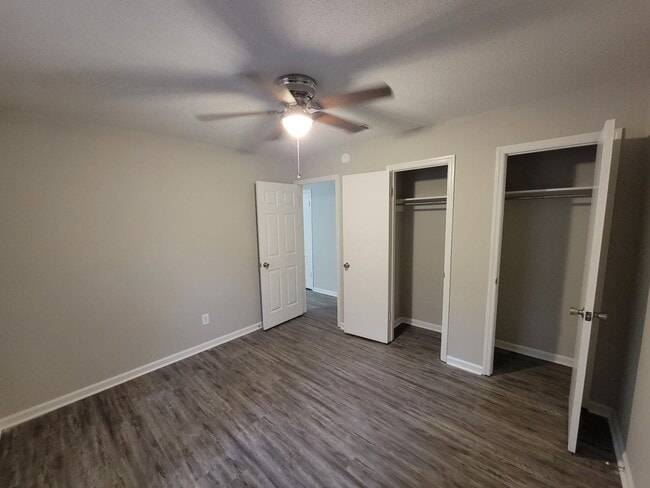 Building Photo - ~1530 Whitney Street