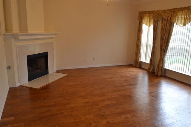 Building Photo - 2440 Deer Horn Dr