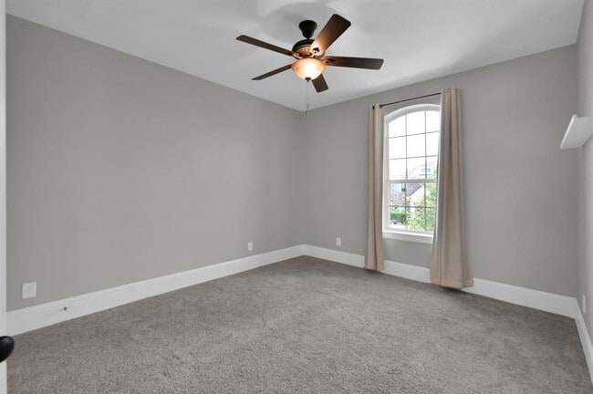 Building Photo - 18618 Bridle Grove Ct