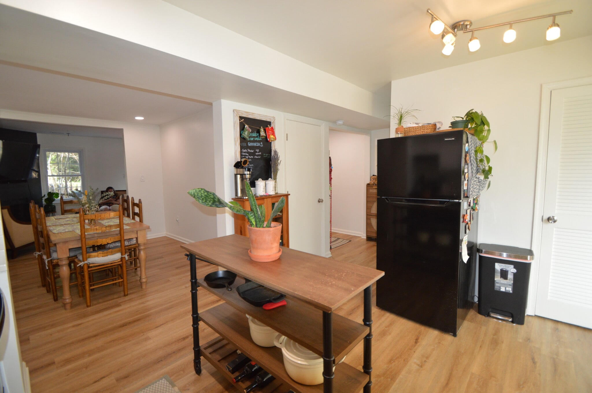 Kitchen - 3337 Ladino Ct