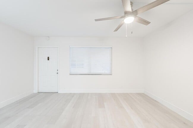 Building Photo - 1720 NW 37th St