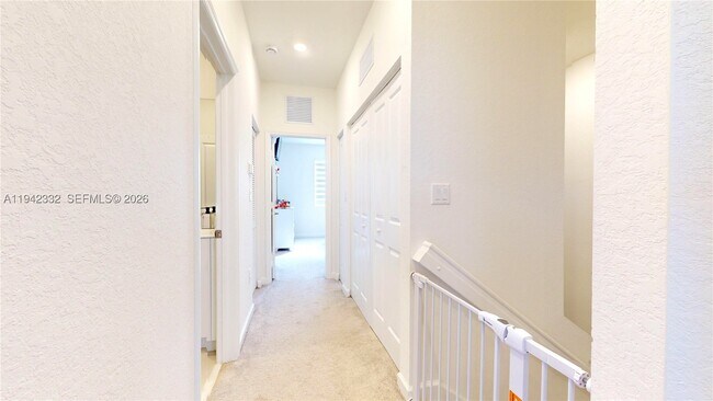 Building Photo - 17910 SW 359 Ter