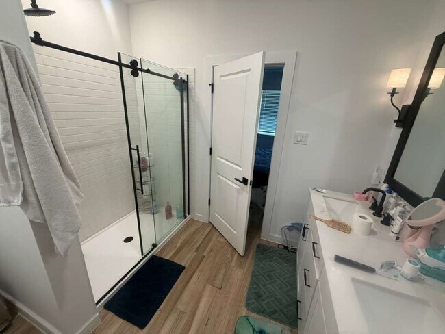 Building Photo - 8415 Tranquil Bay Ct