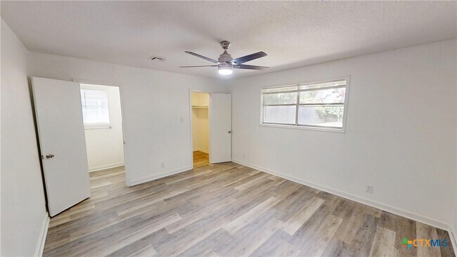 Building Photo - 4118 Ermine Trail