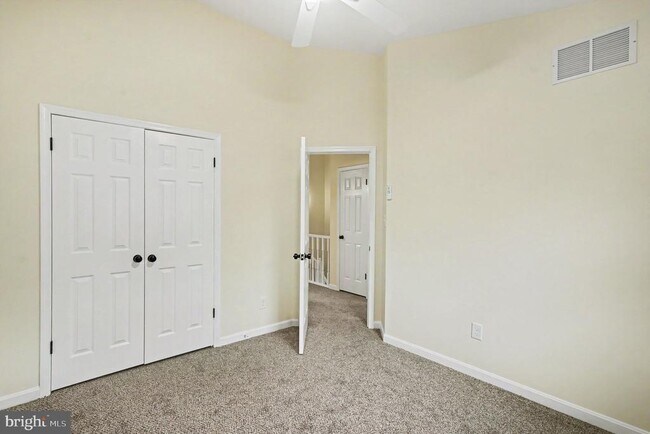 Building Photo - 20 Culmore Ct