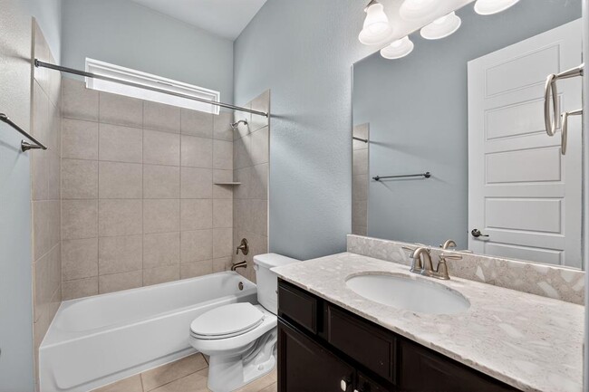 Building Photo - 21413 Hines Ln