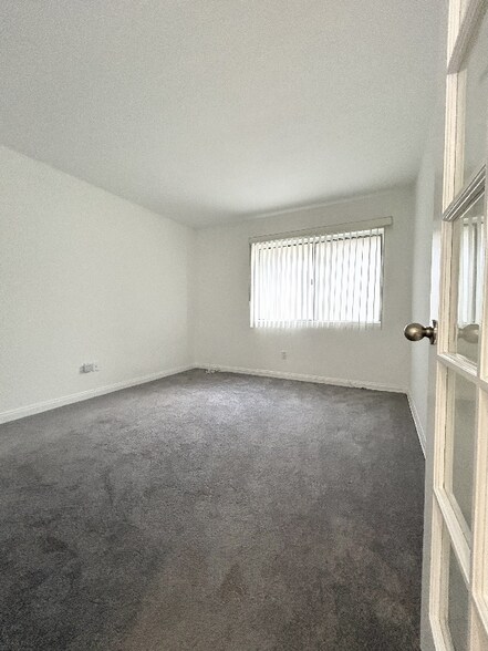 Building Photo - 1534 10th St