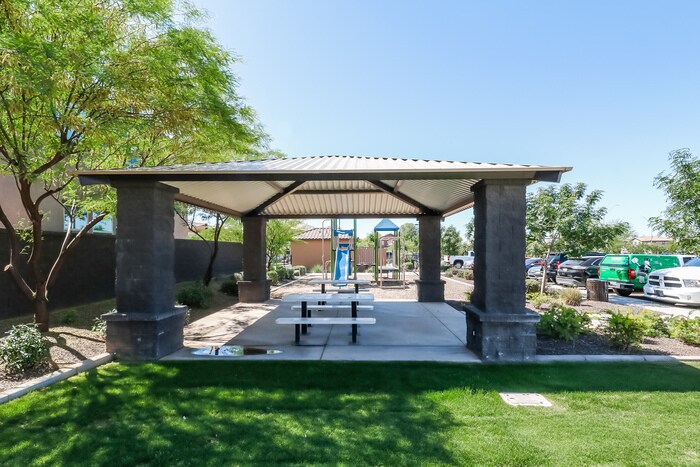 Building Photo - 16240 W La Ventilla Way