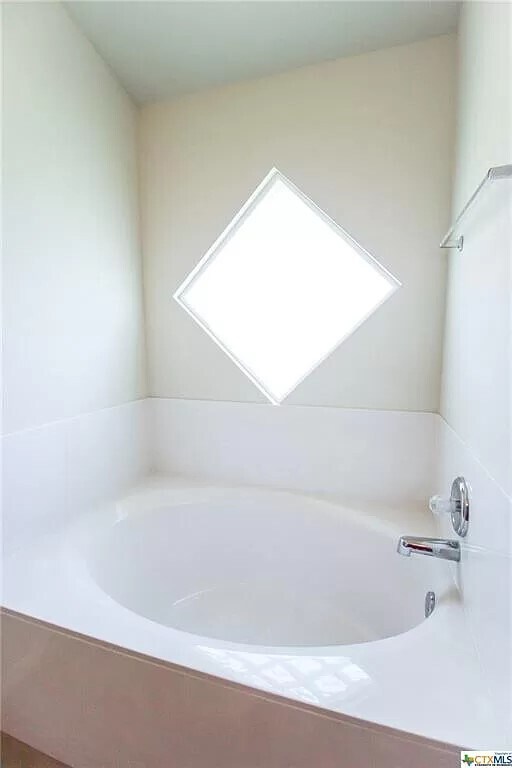 Building Photo - 1023 Sugar Brook Dr