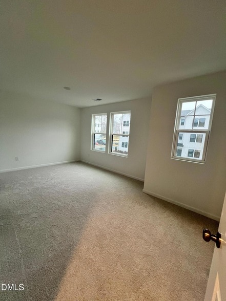 Building Photo - 2305 Oakwood Mdws Ct