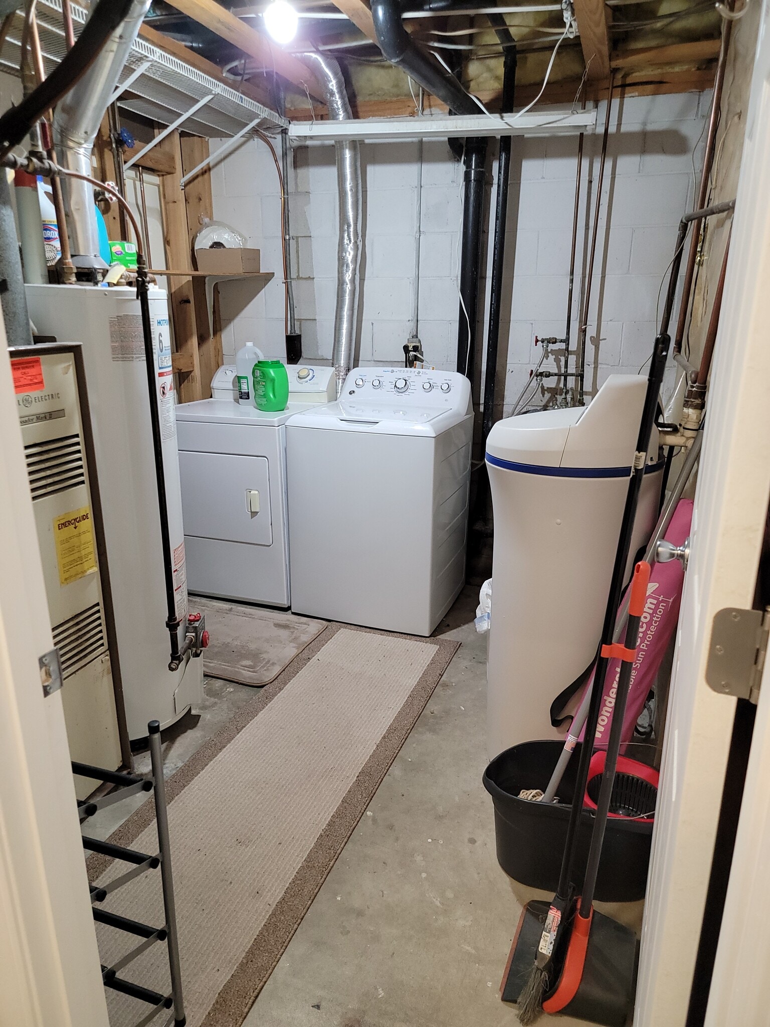 Lower Level - Utility RM - 4557 Scott Trl