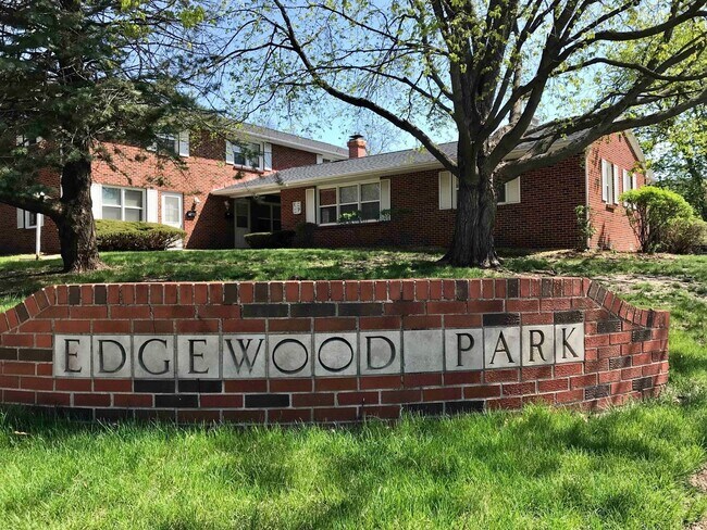 Primary Photo - 109 O'Neil Dr