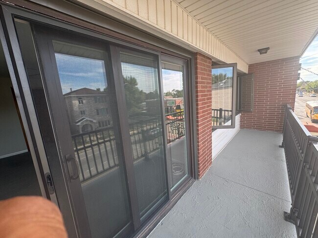 Building Photo - 5943 W 63rd St