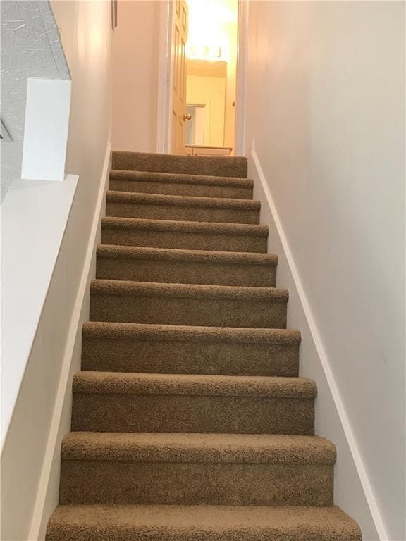 Building Photo - 1019 Daventry Crossing