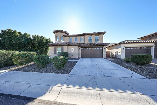 Building Photo - Stunning home located in the heart of Chandler, AZ!