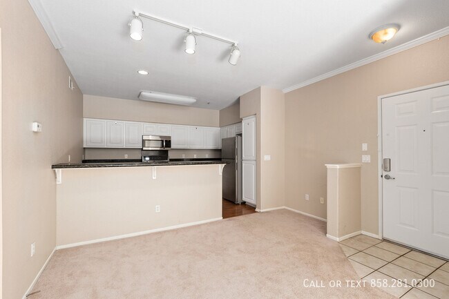 Building Photo - 10848 Scripps Ranch Blvd