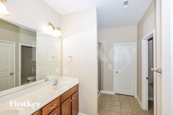 Building Photo - 1006 Garden Oak Dr