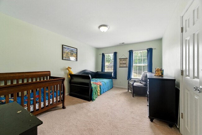 Building Photo - 5900 Montpelier Dr