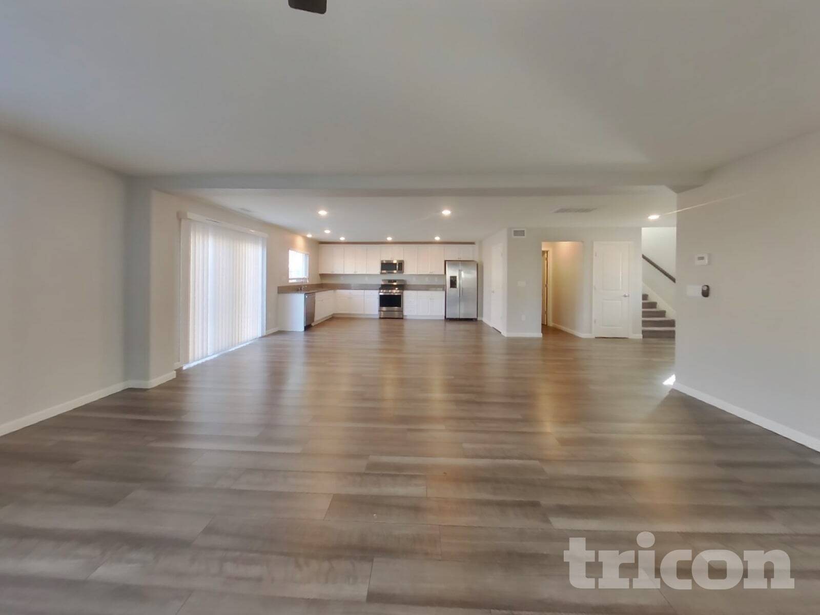 Building Photo - 8941 Elk Ravine Dr