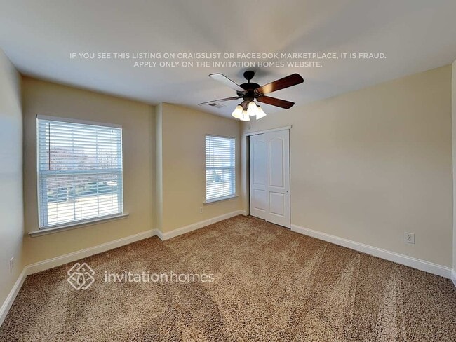 Building Photo - 112 Waterlynn Club Dr