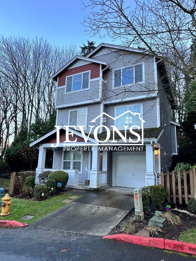 Building Photo - Experience this beautiful SeaTac single-fa...