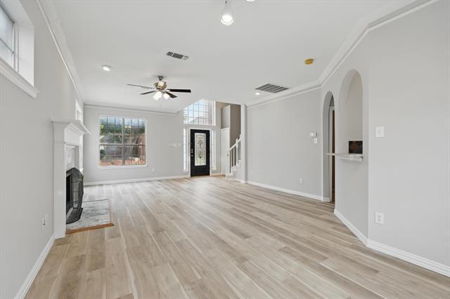 Building Photo - 14625 Windsor Ct