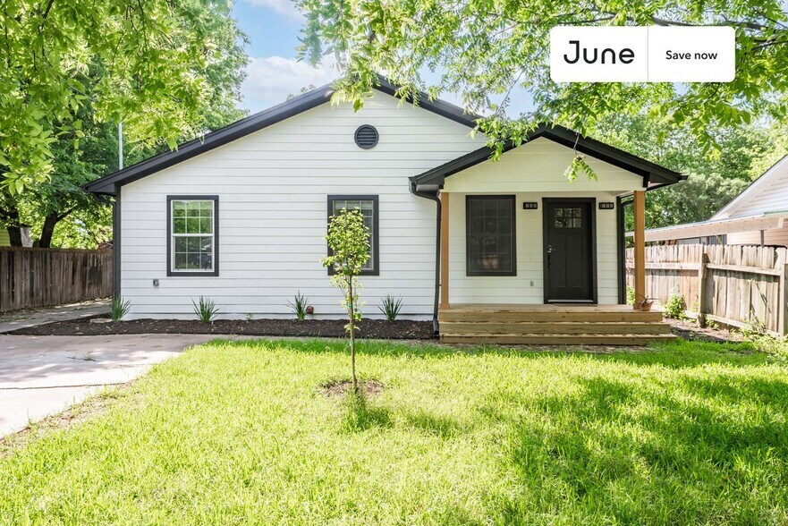Building Photo - 6307 Chesterfield Ave