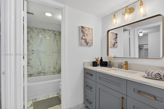 Building Photo - 1340 S Ocean Blvd