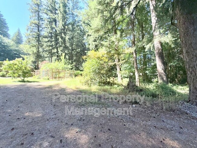 Building Photo - 22101 NE 99th St