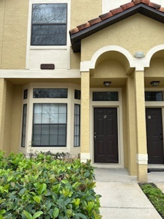 Primary Photo - 2/2.5 condo unit in East Orlando