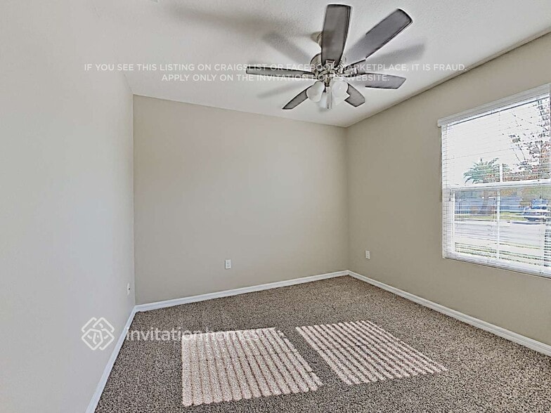 Building Photo - 15449 Trinity Fall Way