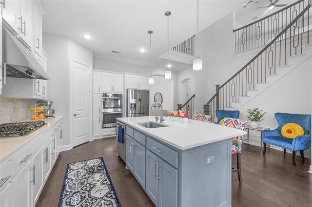 Building Photo - 731 Drummond Dr