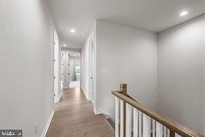 Building Photo - 72 Alroy Rd