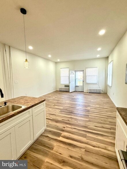 Building Photo - 1906 49th St