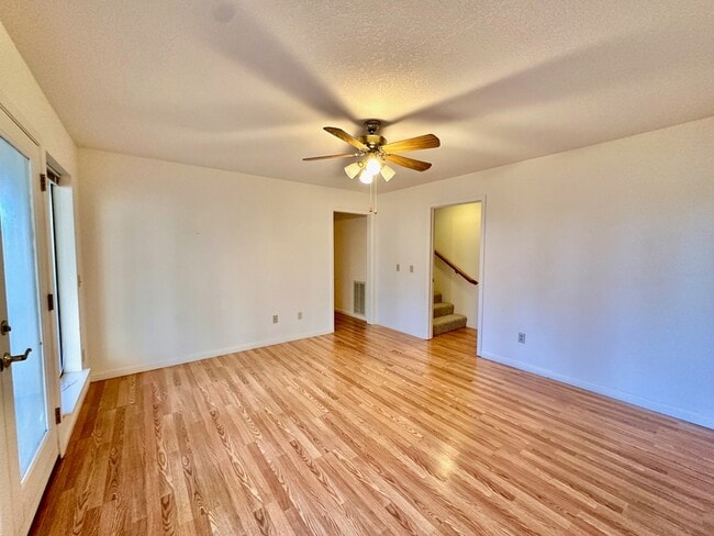 Building Photo - 15593 Carrie Dr