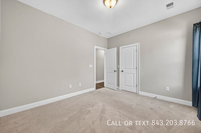 Building Photo - 133 Alder Cir