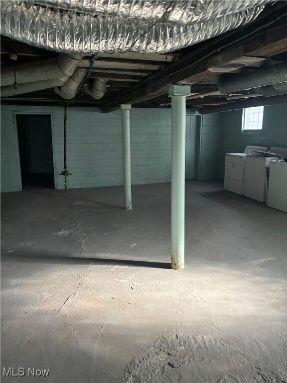 Building Photo - 3492 W 100th St