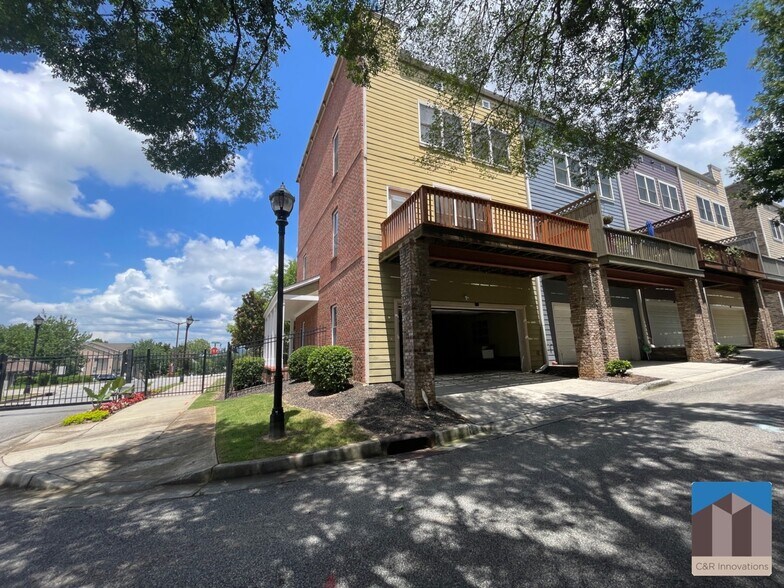 Building Photo - 790 Liberty Commons Dr NW