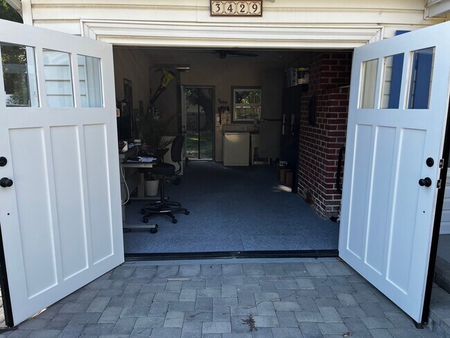 Building Photo - 3429 Bernal Ave