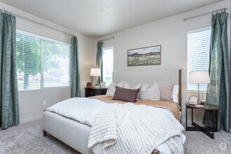 Interior Photo - Concord at Geneva