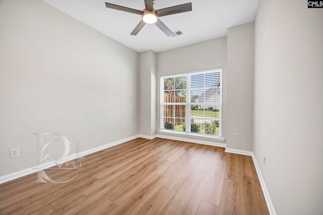 Building Photo - 1 Bouquet Ct