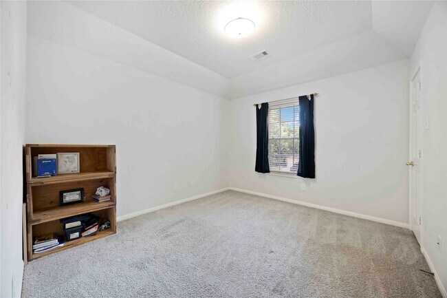 Building Photo - 13611 Delacey Ln