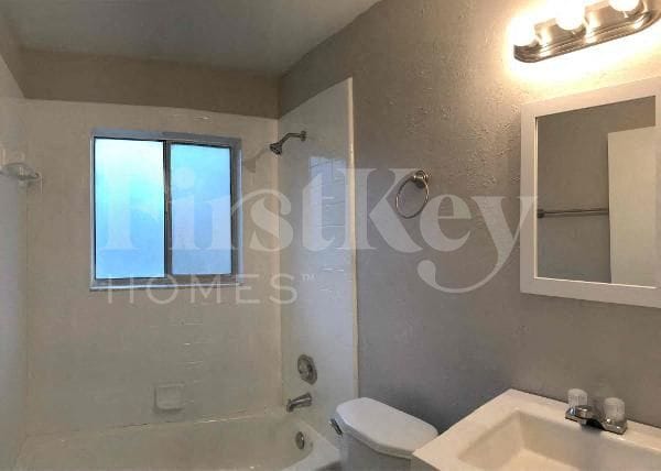 Building Photo - 7840 Anbury Ct