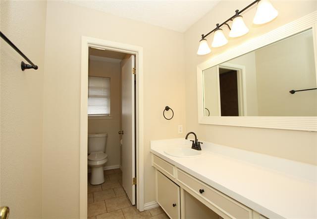 Building Photo - 5301 Wooten Dr