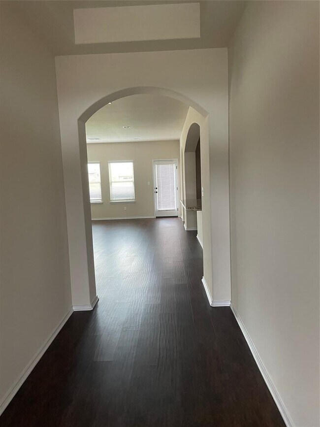 Building Photo - 3473 Pauling Loop