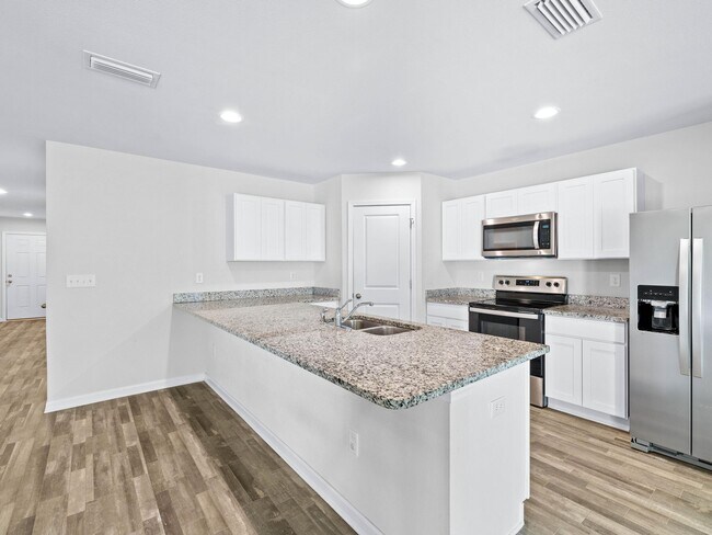 Building Photo - 462 Whispering Creek Ave